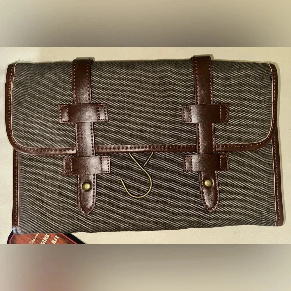 Classic Hanging Travel Toiletry Kit - NWT